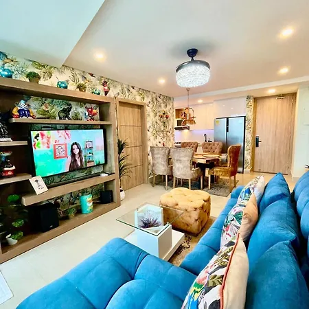 Jacuzzi- Apartamento De Lujo 2br 35 Piso Vista Al Mar * Cartagena
